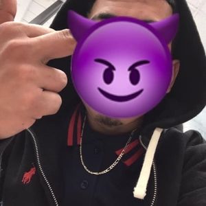 Meet your Posher, Anthony